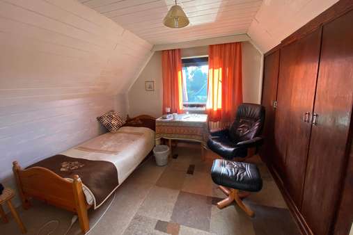 Schlafzimmer - Doppelhaushälfte in 22415 Hamburg mit 59m² kaufen