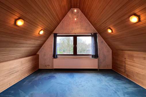 Zimmer im Dachgeschoss - Reihenendhaus in 22850 Norderstedt mit 168m² kaufen