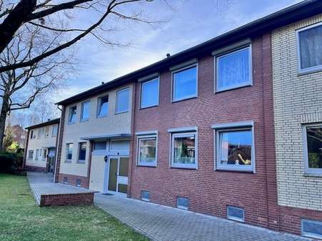 Außenansicht - Etagenwohnung in 22941 Bargteheide mit 70m² kaufen