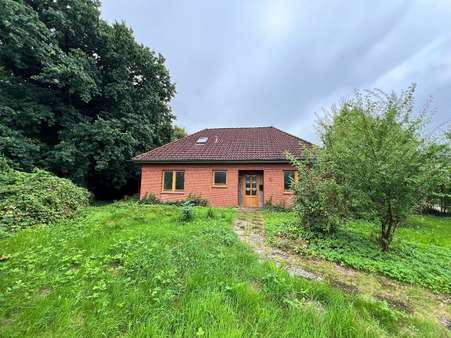 Ansicht  - Einfamilienhaus in 23715 Bosau mit 136m² kaufen