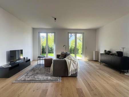 Wohn- und Essbereich - Erdgeschosswohnung in 22359 Hamburg mit 113m² kaufen