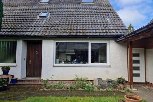 Eingangsbereich - Einfamilienhaus in 22955 Hoisdorf mit 306m² kaufen