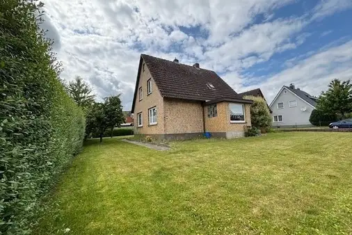 Einfamilienhaus mit Einliegerwohnung