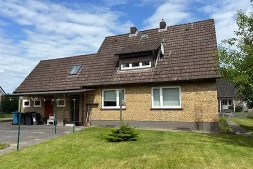 Einfamilienhaus mit Einliegerwohnung