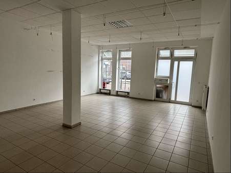 Laden - Büro in 22949 Ammersbek mit 101m² mieten