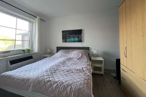 Schlafzimmer - Ferienwohnung in 24398 Brodersby mit 47m² kaufen