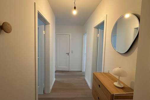 Flur - Etagenwohnung in 22083 Hamburg mit 64m² kaufen