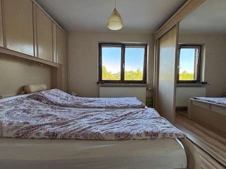 Schlafzimmer OG Schlafzimmer OG - Einfamilienhaus in 23858 Reinfeld mit 113m² kaufen