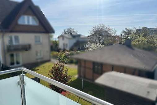 Blick vom Balkon 2 zur Ostsee Blick vom Balkon 2 zur Ostsee - Etagenwohnung in 23747 Dahme mit 62m² kaufen