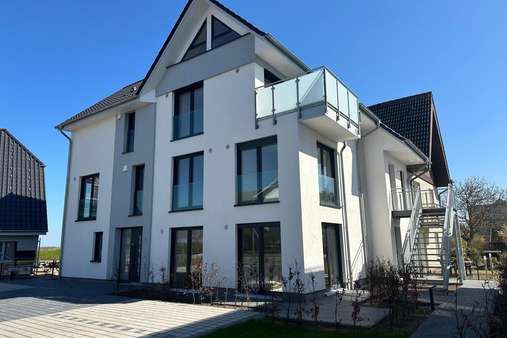 Außenansicht Außenansicht - Maisonette-Wohnung in 23747 Dahme mit 92m² kaufen