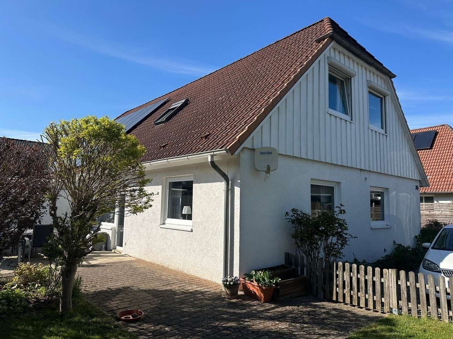 Außenansicht - Doppelhaushälfte in 23744 Schönwalde mit 103m² kaufen