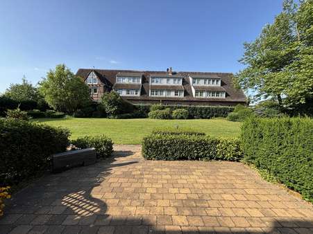 Terrasse mit Blick in den Garten Terrasse mit Blick in den Garten - Ferienwohnung in 23775 Großenbrode mit 74m² kaufen