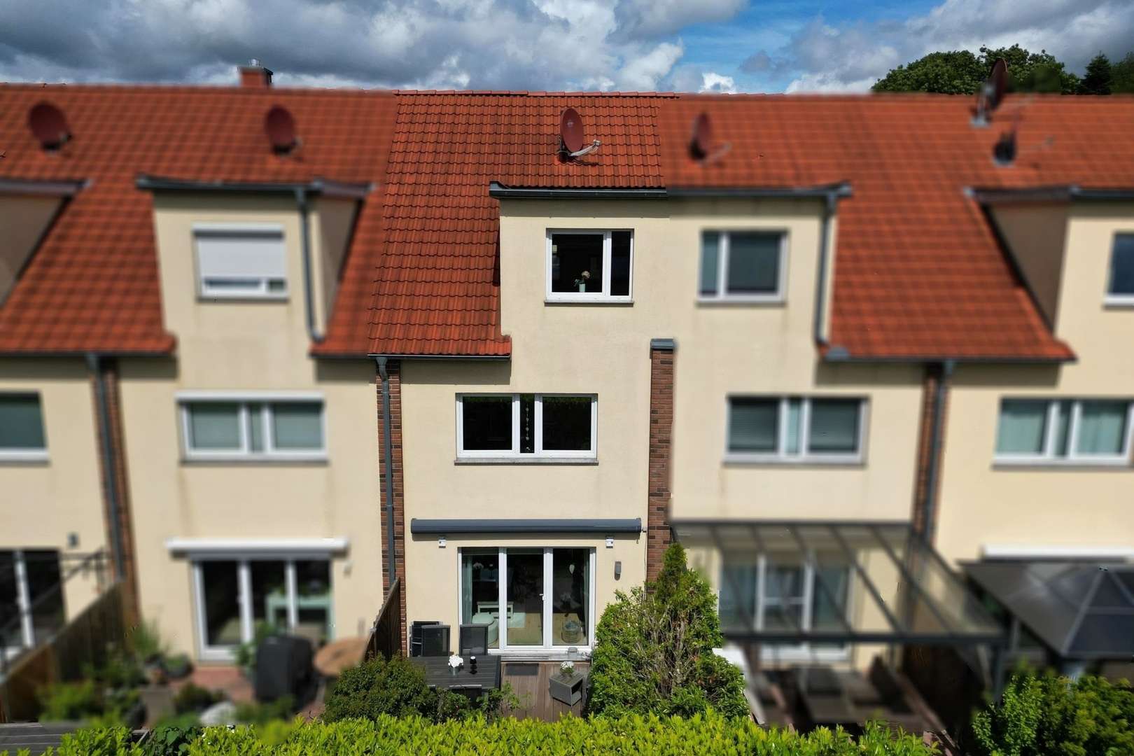 null - Reihenmittelhaus in 25421 Pinneberg mit 110m² kaufen
