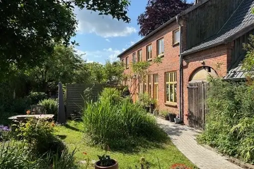 Vermietetes Mehrfamilienhaus 