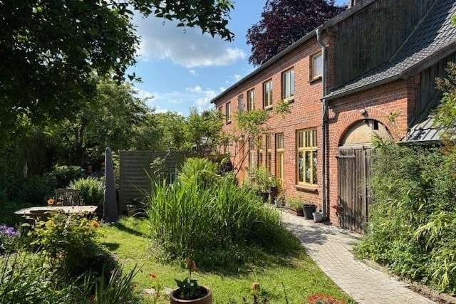 Außenansicht - Resthof in 23858 Feldhorst mit 271m² kaufen