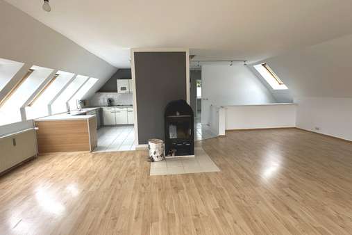 Kamin DG Wohnung 2 - Zweifamilienhaus in 22926 Ahrensburg mit 193m² kaufen