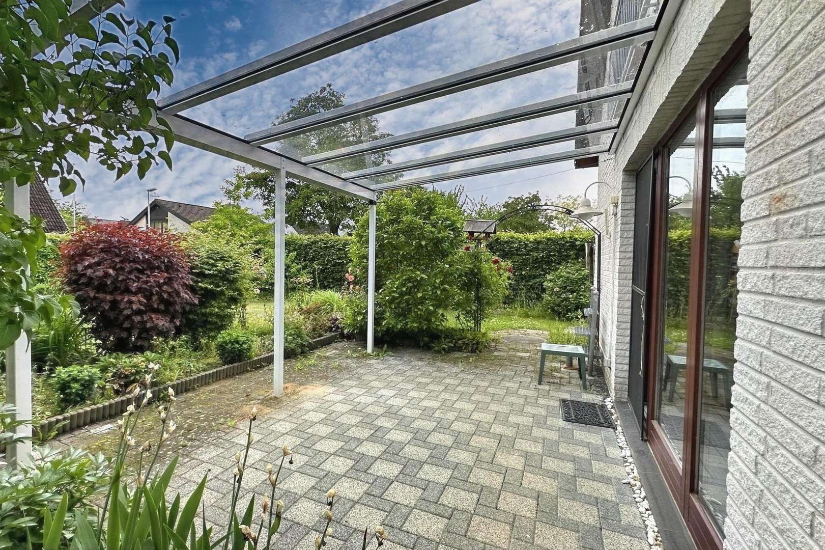 Süd-West-Terrasse - Erdgeschosswohnung in 22926 Ahrensburg mit 101m² kaufen