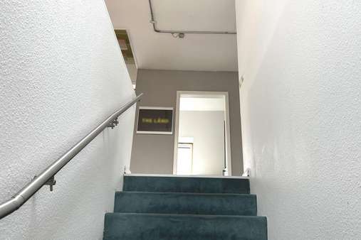 Treppenhaus DG Wohnung 2 - Dachgeschosswohnung in 22926 Ahrensburg mit 92m² kaufen