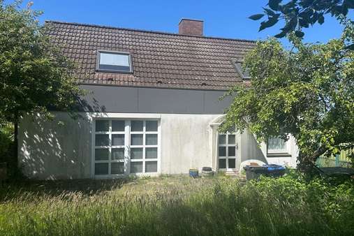 Garage Garage - Doppelhaushälfte in 23758 Wangels mit 99m² kaufen