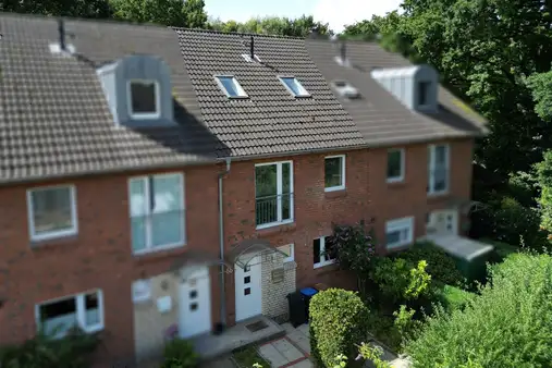Direkt einziehen: geräumiges Reihenhaus