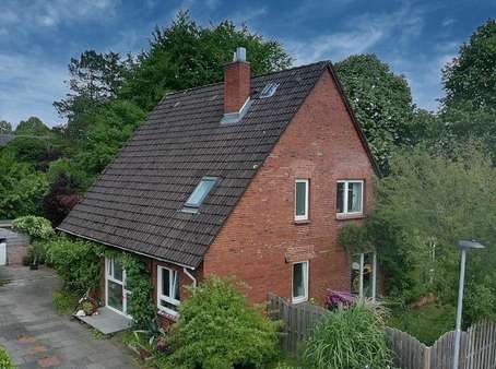 Ansicht Ansicht - Einfamilienhaus in 23701 Eutin mit 141m² kaufen