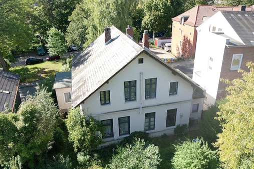 Rückansicht - Einfamilienhaus in 23701 Eutin mit 218m² kaufen