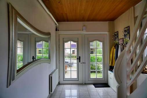 Eingangsbereich - Einfamilienhaus in 25746 Heide mit 95m² kaufen