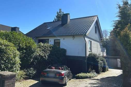 Wohnhaus - Einfamilienhaus in 25746 Ostrohe mit 179m² kaufen