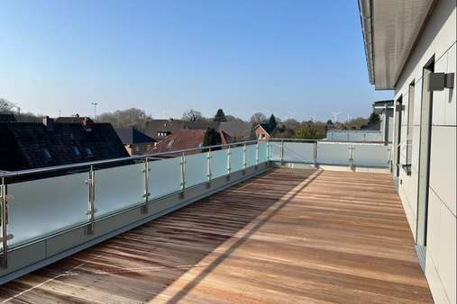 Dachterrasse - Penthouse-Wohnung in 25746 Heide mit 152m² kaufen