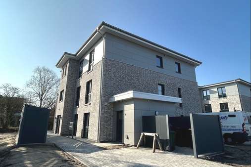 Wohnhaus - Penthouse-Wohnung in 25746 Heide mit 152m² kaufen