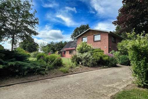 Wohnhaus Wohnhaus - Einfamilienhaus in 25791 Barkenholm mit 93m² kaufen