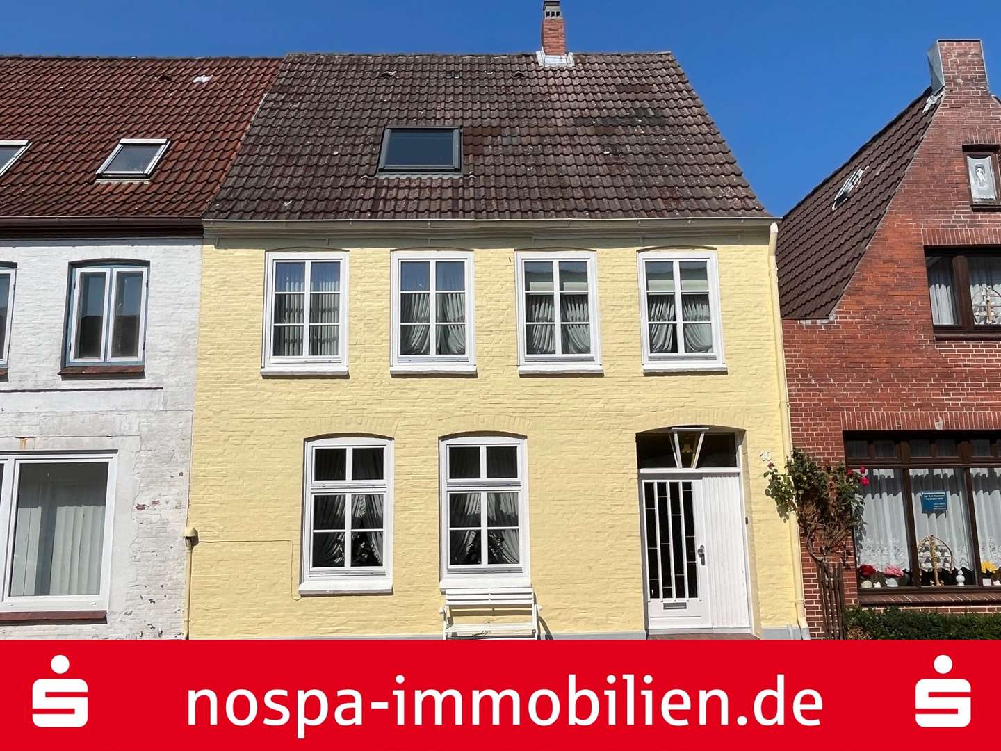 Straßenansicht - Stadthaus in 25840 Friedrichstadt mit 99m² günstig kaufen