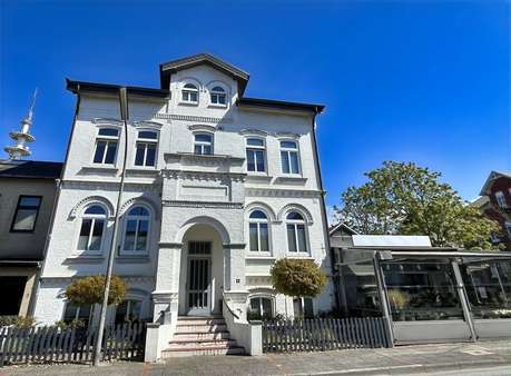 Hausansicht West - Mehrfamilienhaus in 25980 Sylt mit 314m² kaufen
