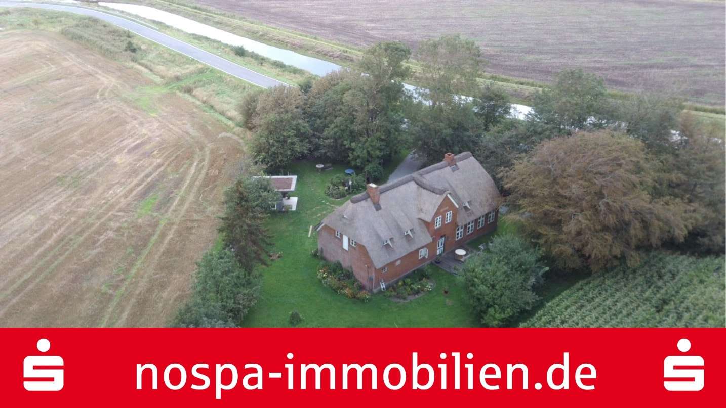 Luftaufnahme - Einfamilienhaus in 25923 Süderlügum mit 145m² günstig kaufen
