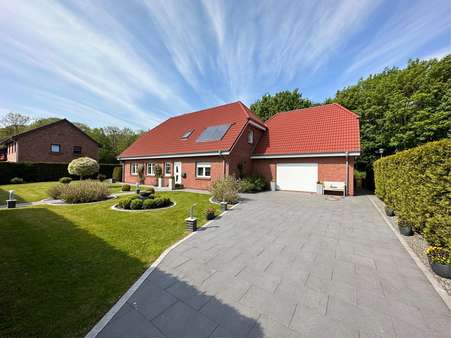 Hausansicht - Einfamilienhaus in 25899 Niebüll mit 200m² kaufen