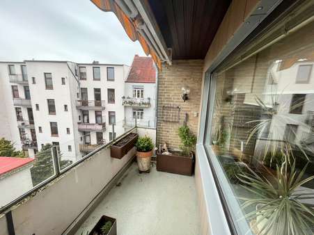 Balkon in Südausrichtung - Etagenwohnung in 24943 Flensburg mit 63m² kaufen