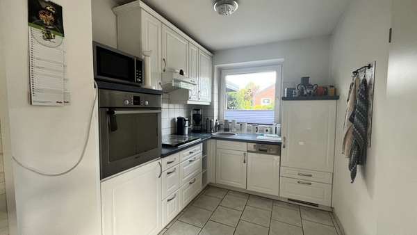 Küche mit Einbauküche - Einfamilienhaus in 24943 Flensburg mit 77m² kaufen