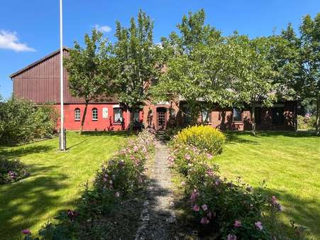 Willkommen auf Pellworm - Landwirtschaftlicher Betrieb in 25849 Pellworm mit 172m² kaufen