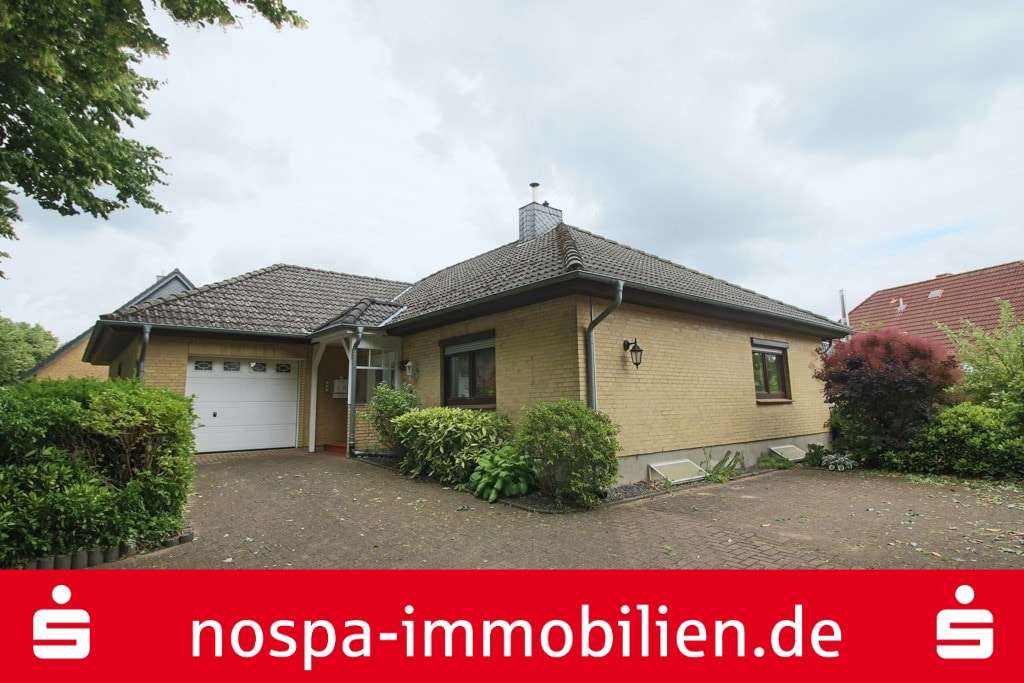 Straßenanicht - Bungalow in 24852 Langstedt mit 128m² kaufen