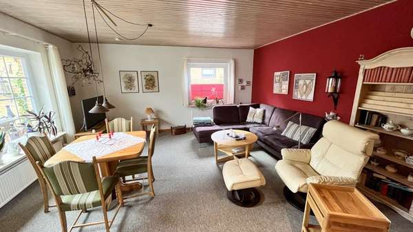 Wohnzimmer - Einfamilienhaus in 24941 Flensburg mit 104m² kaufen