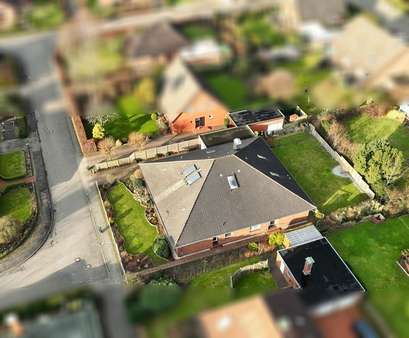 Luftaufnahme Ostseite - Zweifamilienhaus in 25917 Leck mit 230m² kaufen