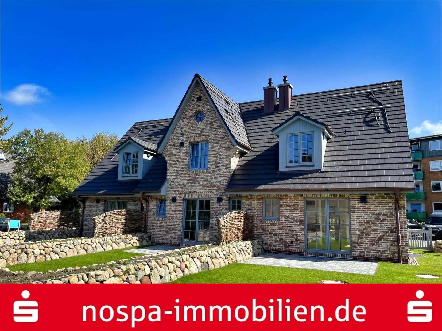 Hausansicht  - Reihenendhaus in 25980 Sylt mit 140m² kaufen