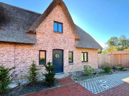 Außenansicht - Doppelhaushälfte in 25826 Sankt Peter-Ording mit 86m² kaufen