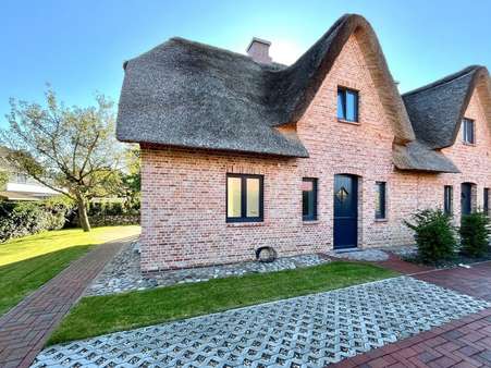 Außenansicht - Doppelhaushälfte in 25826 Sankt Peter-Ording mit 86m² kaufen