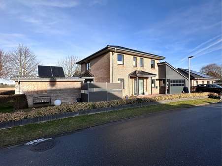 Hausansicht - Einfamilienhaus in 25920 Risum-Lindholm mit 136m² kaufen