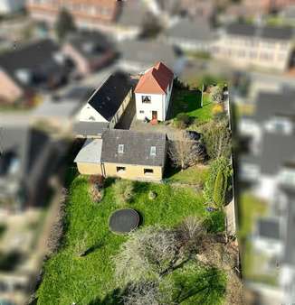 Drohnenaufnahme - Einfamilienhaus in 24960 Glücksburg mit 175m² kaufen
