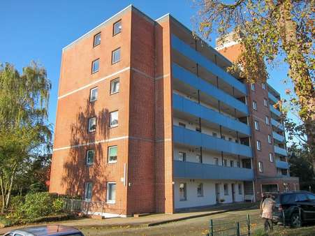 Titelbild - Etagenwohnung in 25813 Husum mit 65m² kaufen