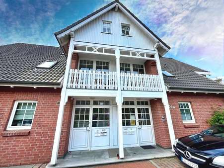 Hausansicht - Erdgeschosswohnung in 25980 Sylt mit 85m² kaufen