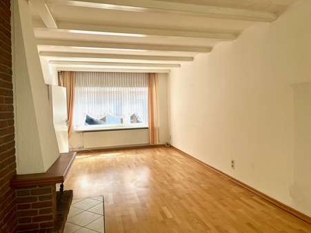 Wohnzimmer - Einfamilienhaus in 25832 Tönning mit 100m² kaufen