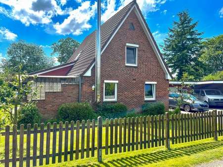 Außen - Einfamilienhaus in 25746 Heide mit 100m² kaufen